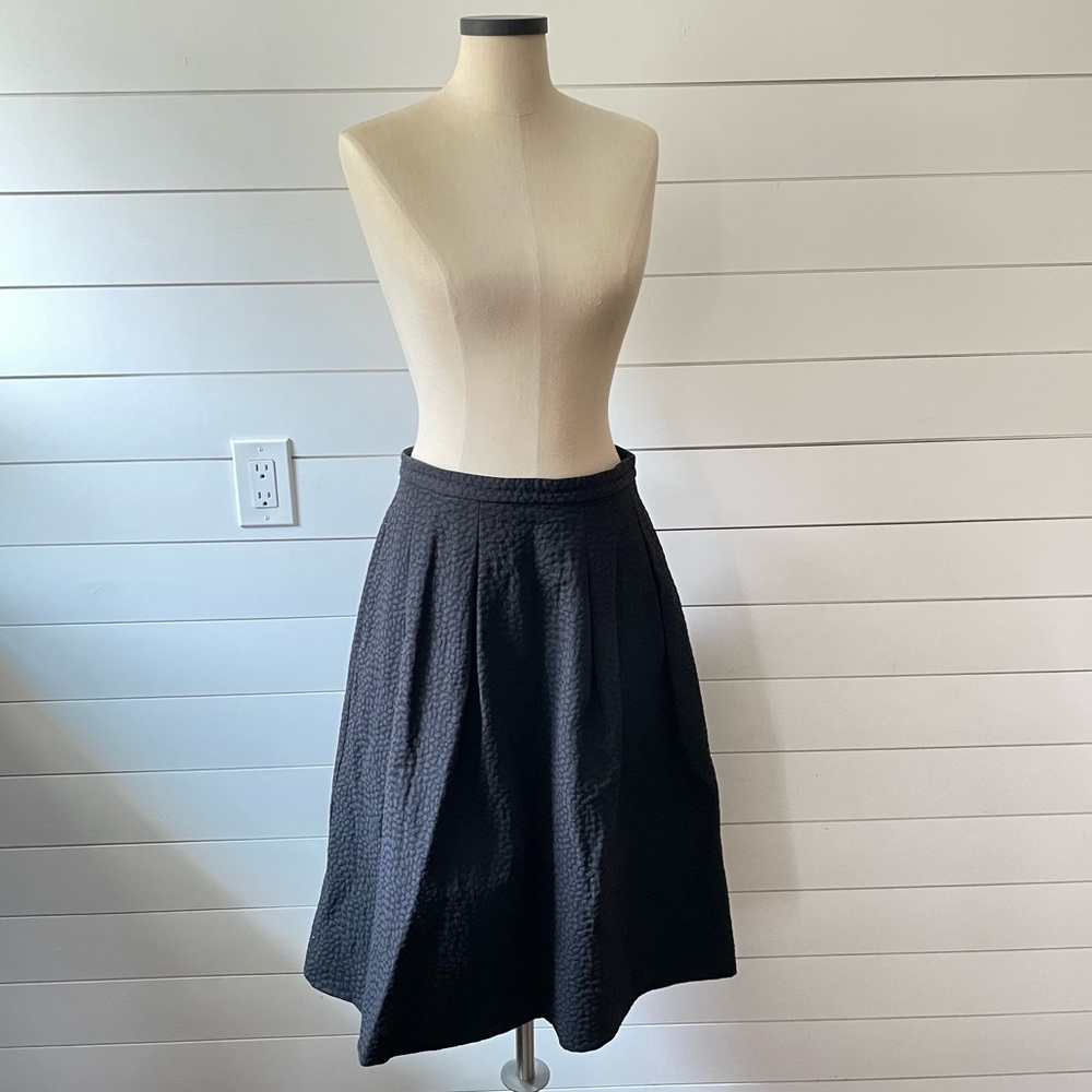 Elegant Black Textured Skirt